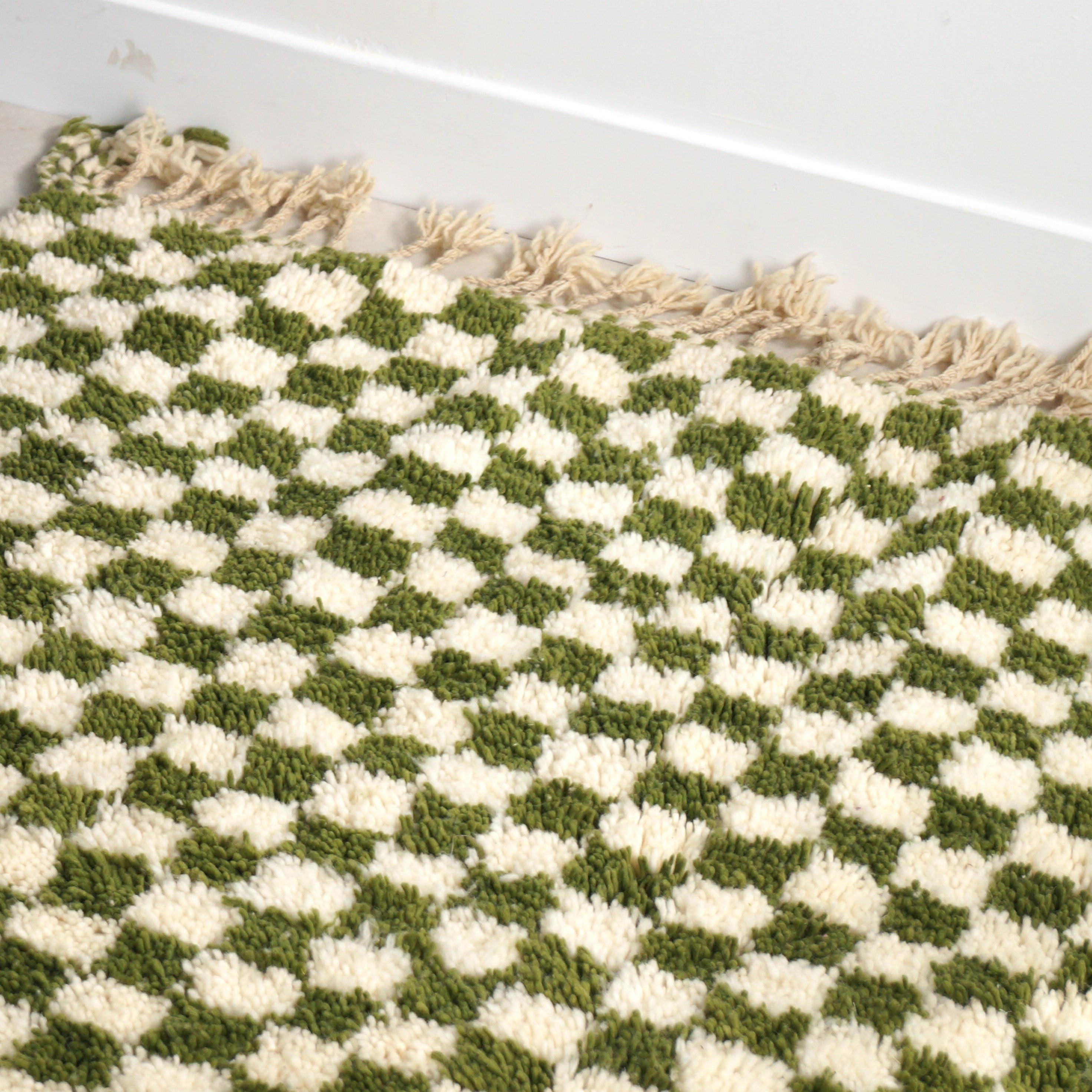 Tapis Berbère en laine Damier vert et blanc