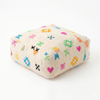 Pouf Kilim - Symboles berbères multicolores