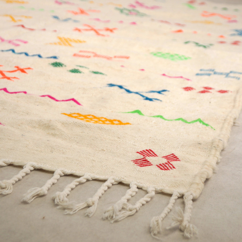 Tapis fin berbère Kilim - Symboles berbères multicolores