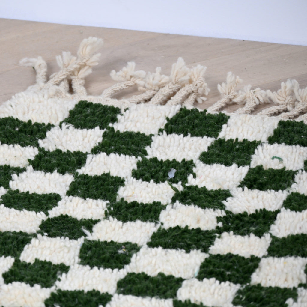 Tapis Berbère en laine Damier vert et blanc